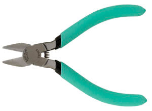 Solder Cutting Pliers - Cut and Contains Pallions in Place